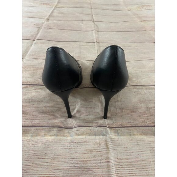 Manolo Blahnik Women's Black Patent Leather Pumps - 40 (US 10) - Picture 3 of 12